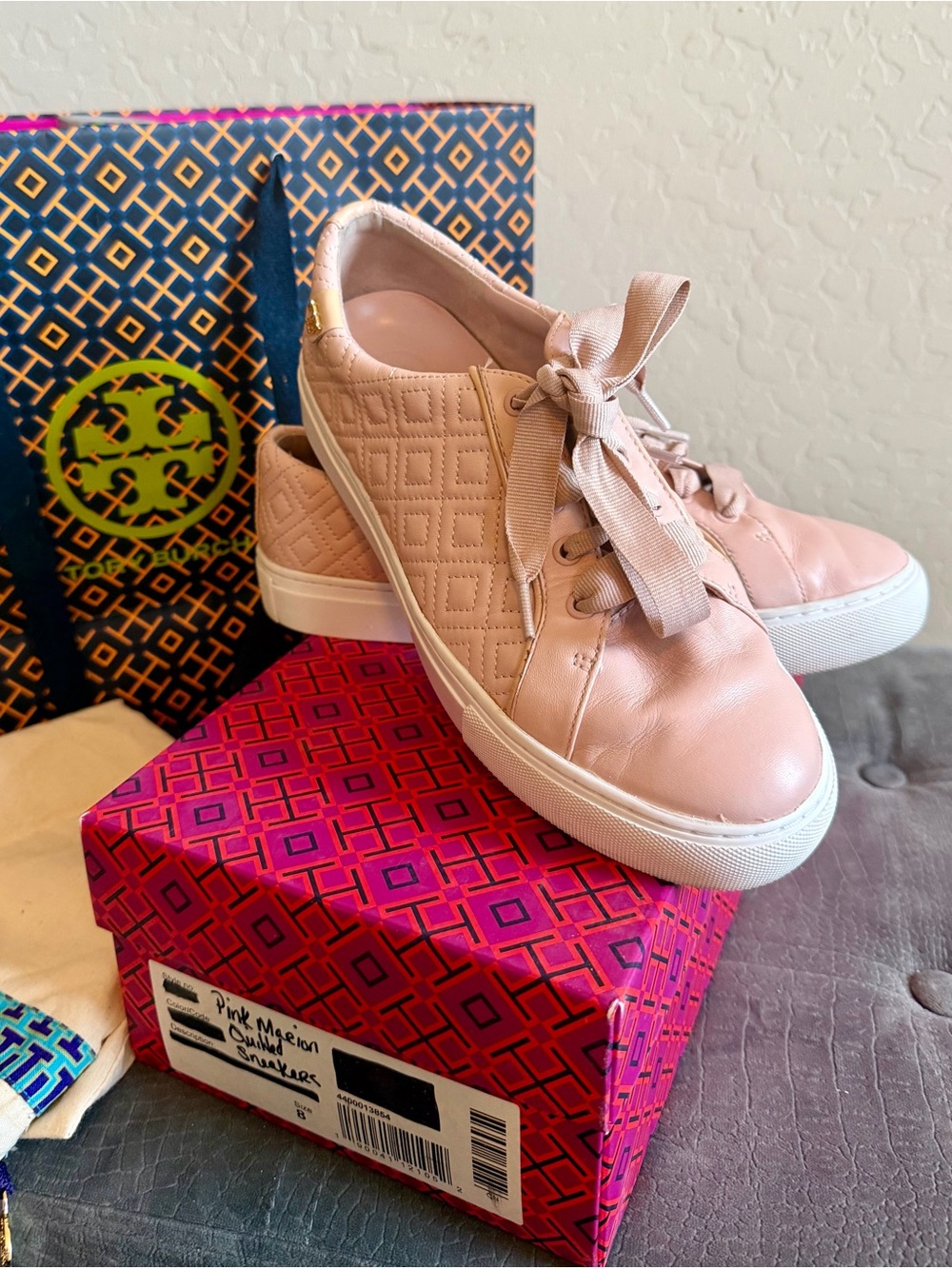 Tory Burch Blush Marion Quilted Leather Sneakers Sz 8 - Picture 2 of 3